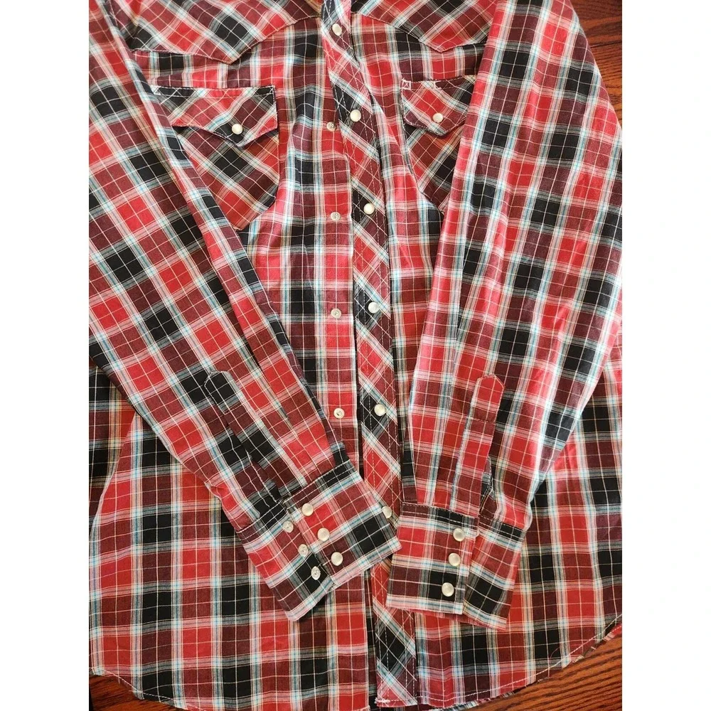 Wrangler Wrancher Shirt Mens M Red Plaid L/S Pearl Snap Flannel Pockets‎ Western